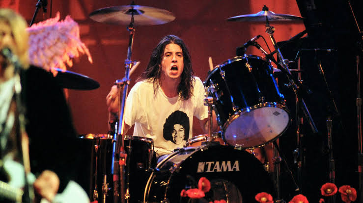 Dave Grohl's first night with Nirvana, and the power goes out three times