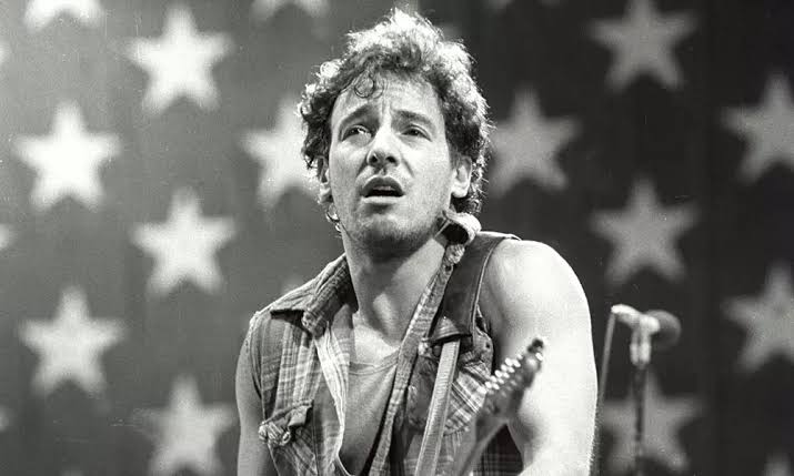 Magic gives Springsteen his seventh British number one at fifty-eight