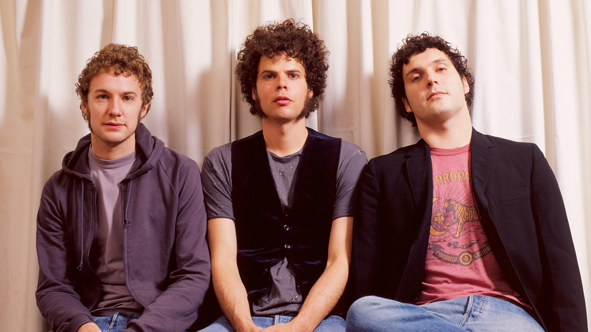 Wolfmother release “Cosmic Egg” with an entire band recruited from scratch