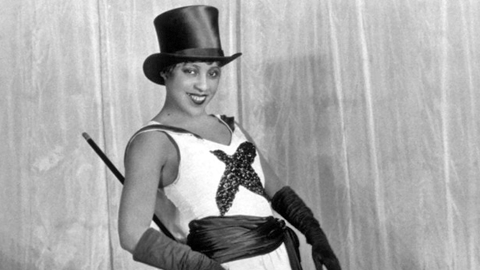Adelaide Hall is born, who improvised without words in 1927 and changed what a voice could do