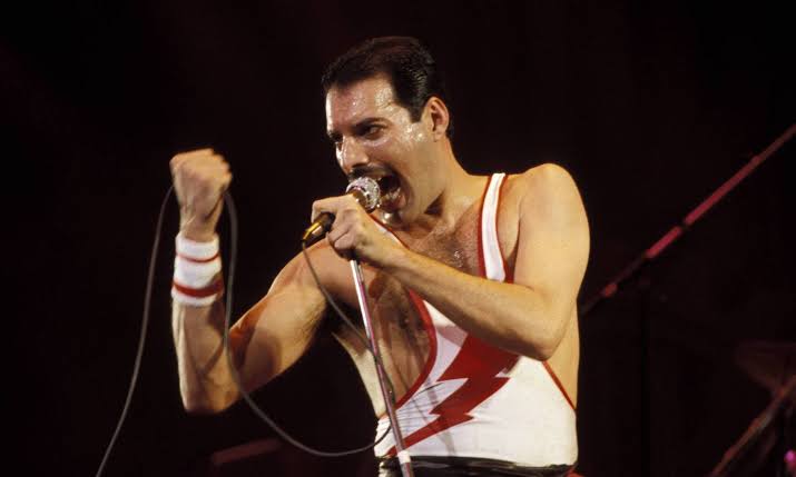 The last time Freddie Mercury stood on a stage he was singing opera