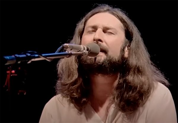 Rick Davies is born, the earthbound half of Supertramp