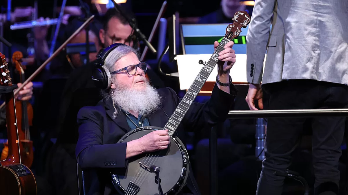 Gustavo Santaolalla is born: the producer who rebuilt Latin American rock