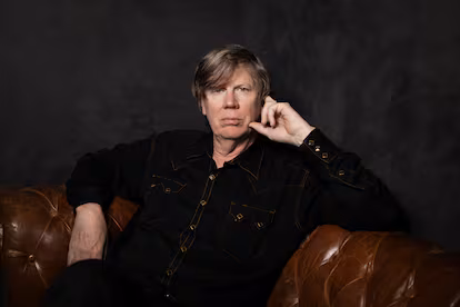 Thurston Moore is born, the guitarist who tuned the noise