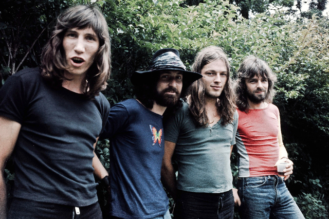 "When the Tigers Broke Free": Waters sings to the father he never met