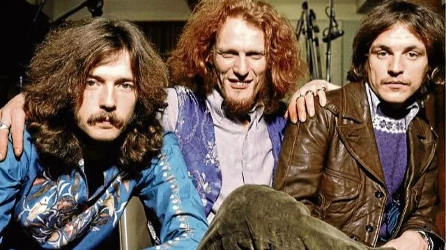 The first supergroup debuts to a half-empty room and runs out of songs