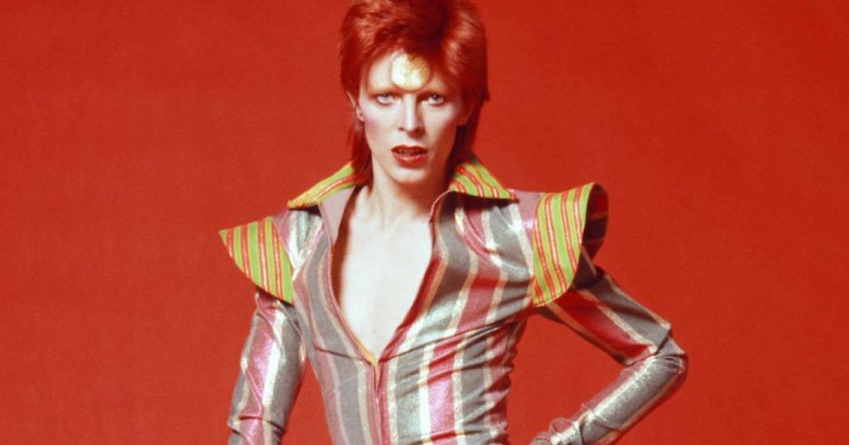 Bowie posts a song on his website and turns the download into a format