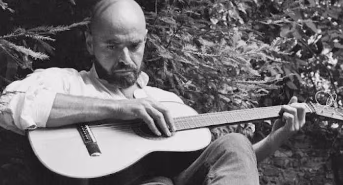 Shel Silverstein is born: the cartoonist who wrote 'A Boy Named Sue'