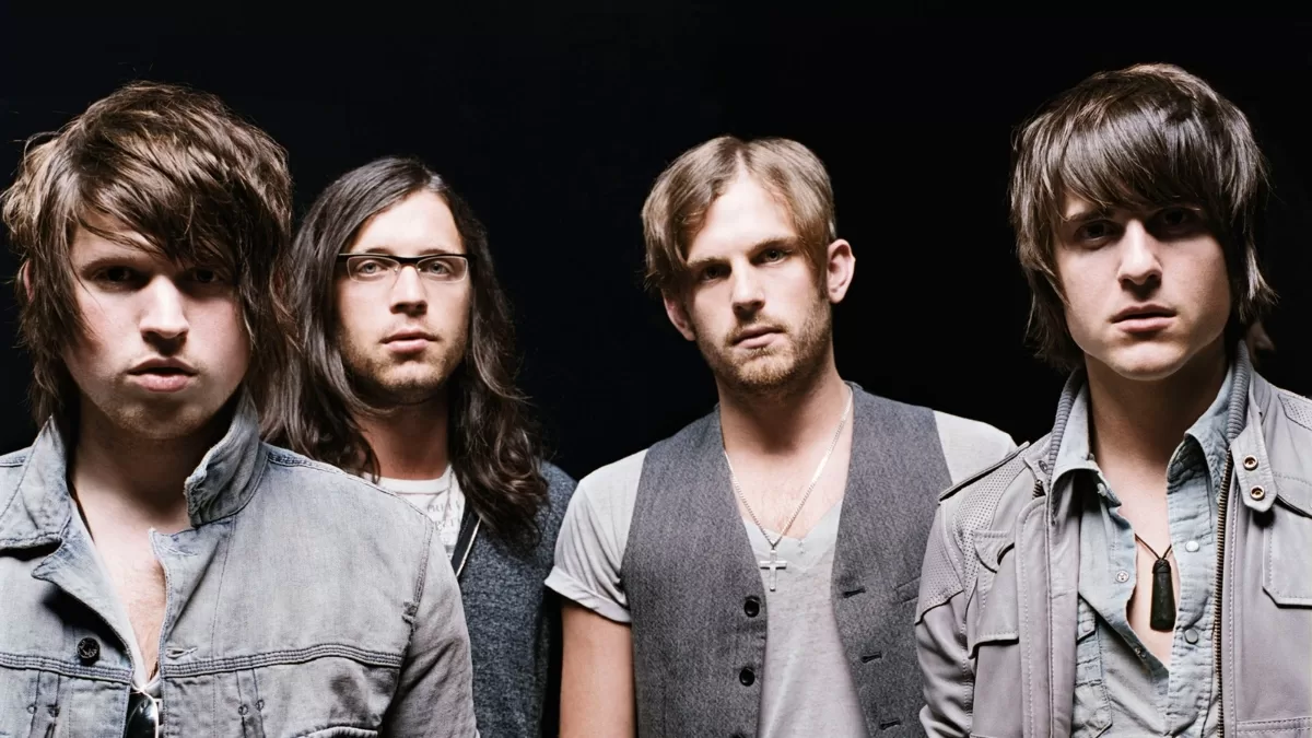 Kings of Leon come back after the previous tour fell apart