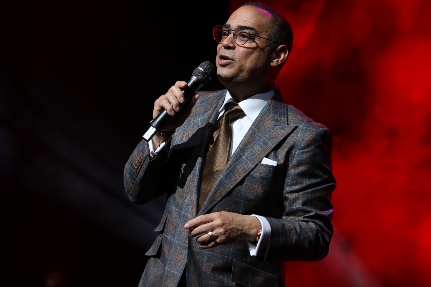 Gilberto Santa Rosa is born: the gentleman who made salsa respectable