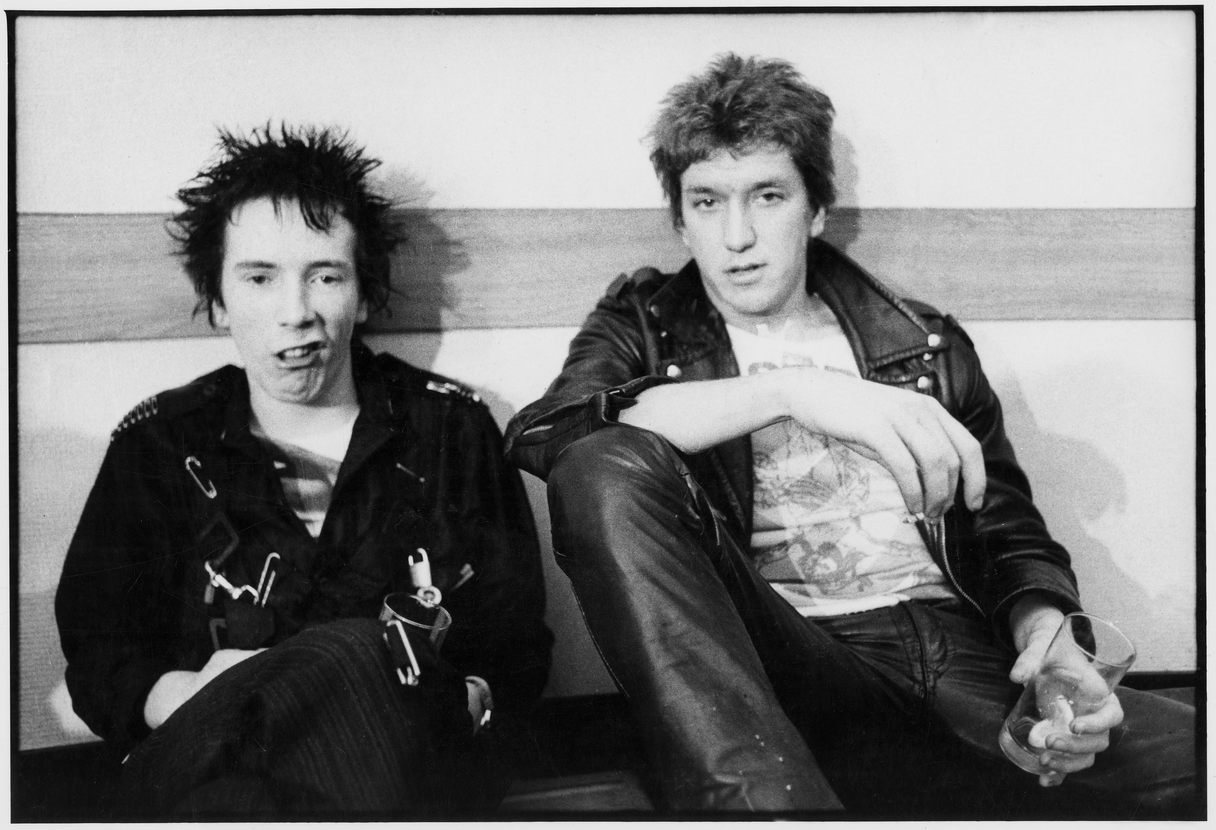 Steve Jones is born: the thief who built the Sex Pistols with stolen gear