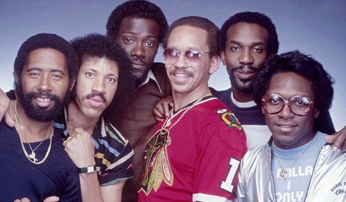 'Hot on the Tracks' tops the chart while the Commodores were still funk