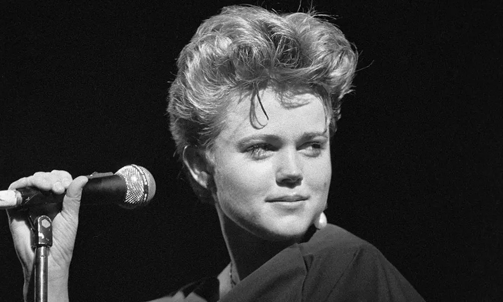 Belinda Carlisle is born, from garage punk to the top of pop