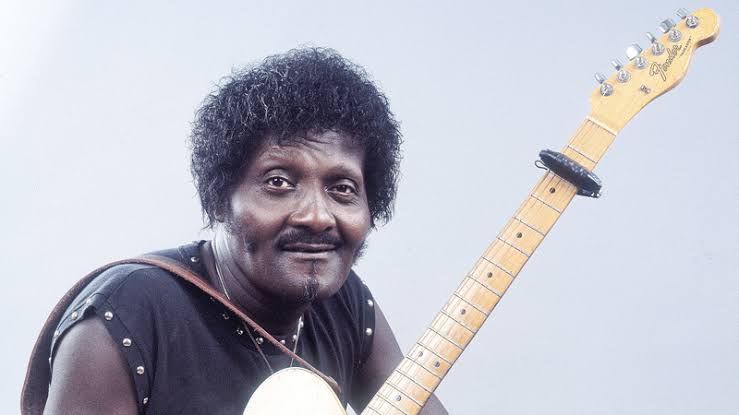 Albert Collins is born: the master of the Telecaster who played in an impossible tuning