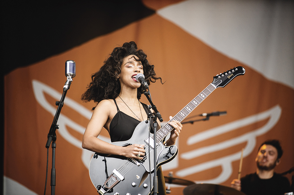 Lianne La Havas is born: the guitarist Prince picked before anyone else