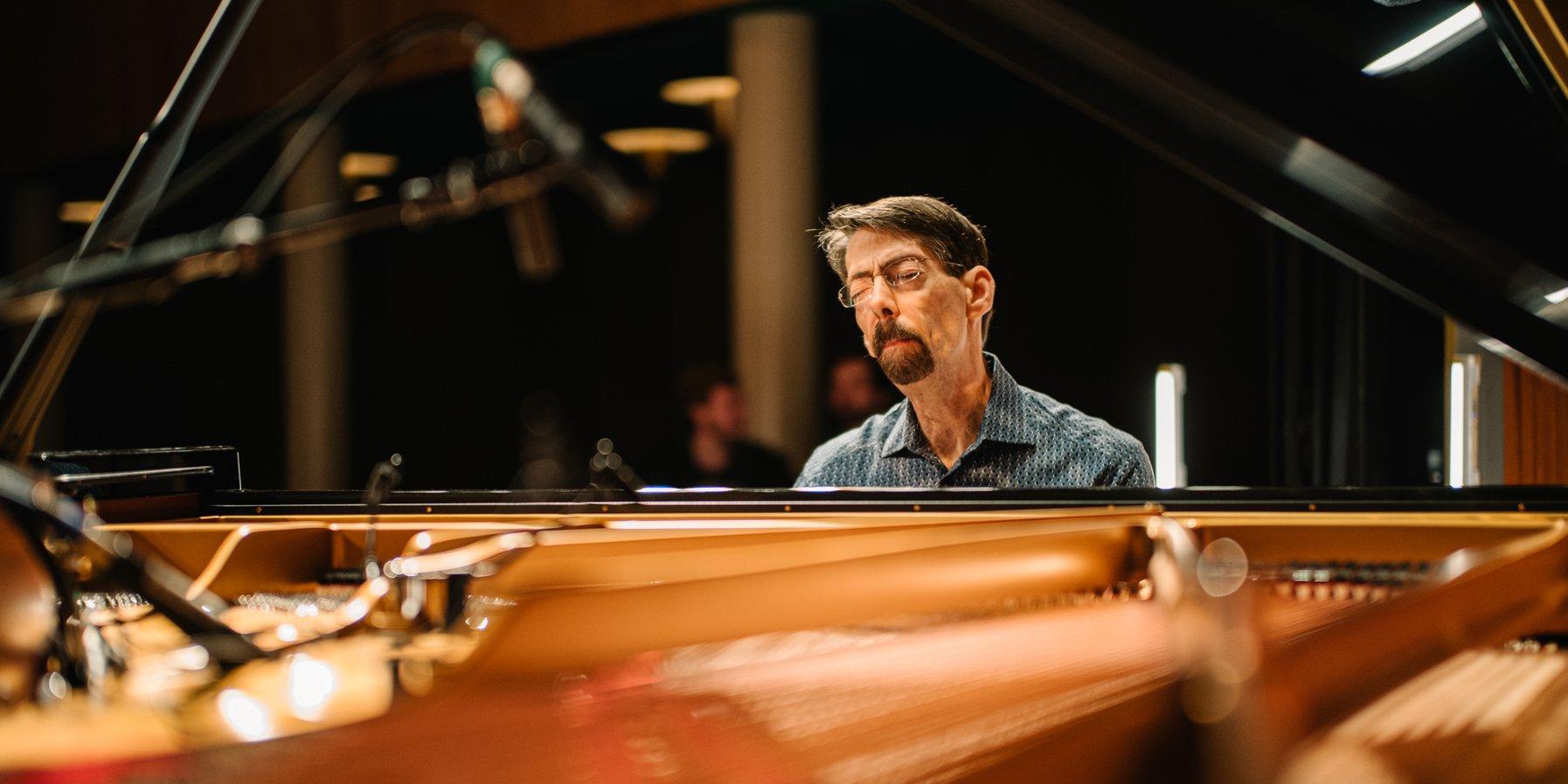 Fred Hersch is born, who came out of a two-month coma and had to learn to play again