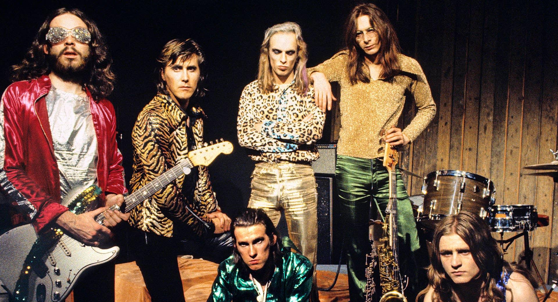 Roxy Music release “Siren”, the record where Bryan Ferry gives in to the dancefloor