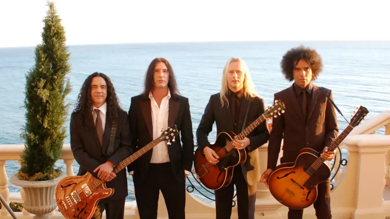 Alice in Chains return with another singer and Elton John plays the farewell to Layne