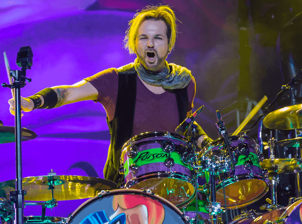 Rikki Rockett is born, the glam pulse of Poison