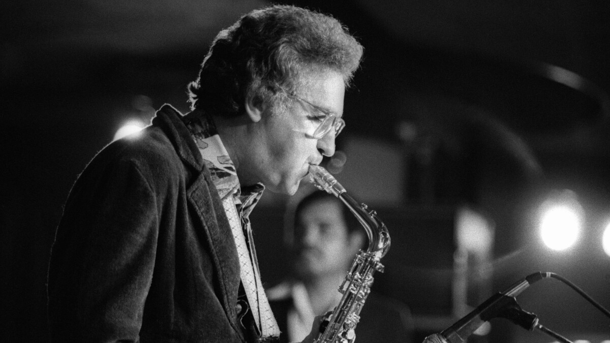 Lee Konitz is born: the saxophonist who refused to sound like Charlie Parker