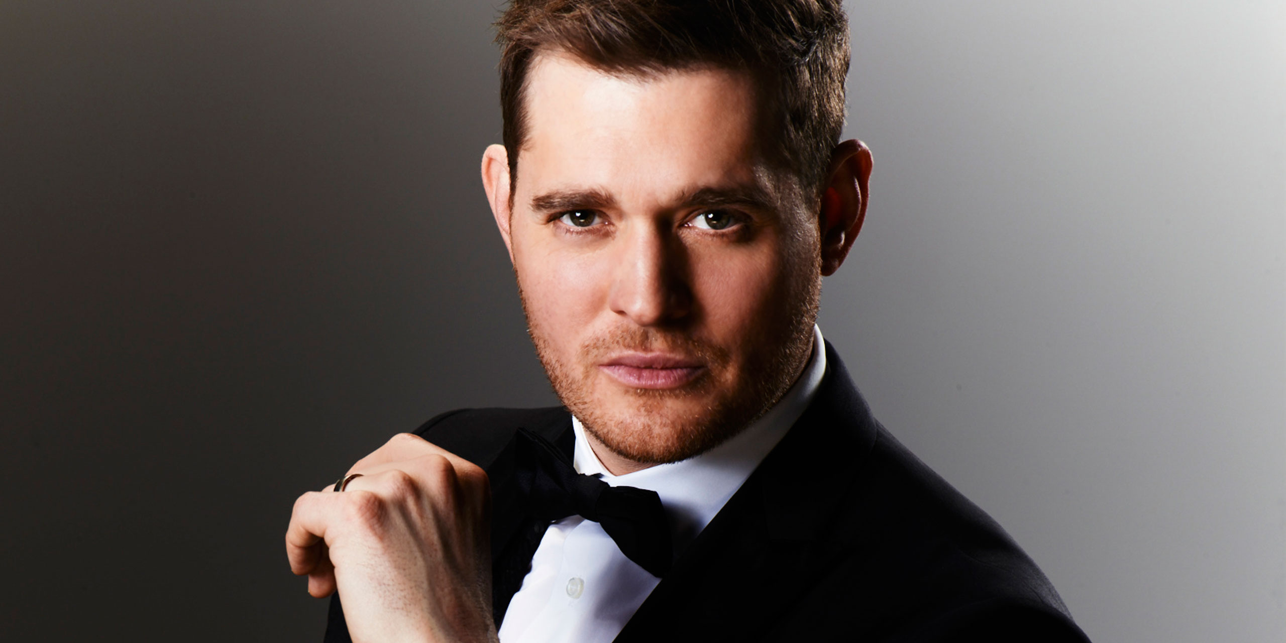 Michael Bublé is born: the Canadian who revived a genre nobody was asking for