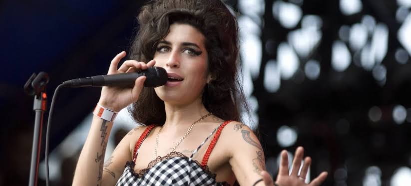 Amy Winehouse is born, the last great voice of classic soul