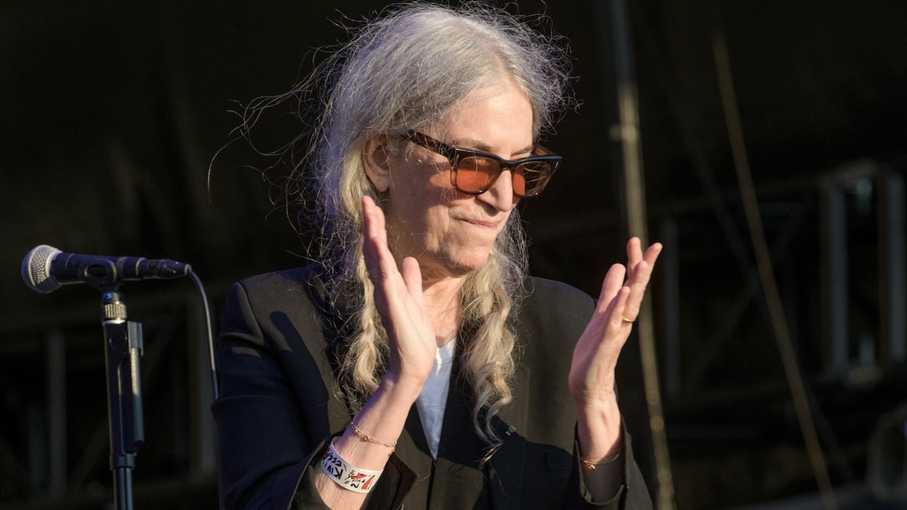 Patti Smith switches off CBGB with three and a half hours and a roll call of the dead