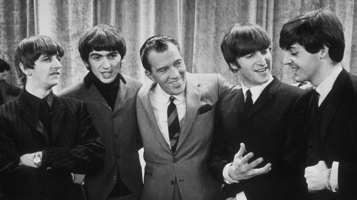 Ed Sullivan dies, the stiff man who introduced rock to America