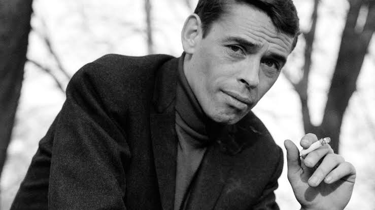 Jacques Brel dies, having left the stage eleven years earlier