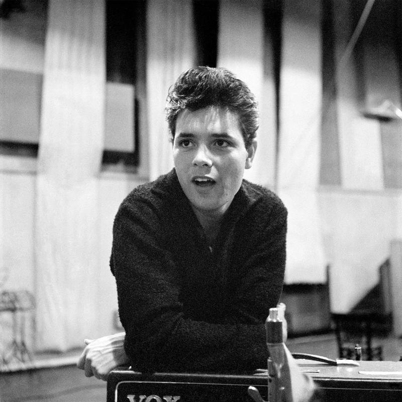 Cliff Richard is born, British rock's first idol
