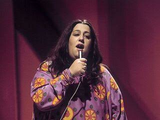 Mama Cass dies at 32, with London at her feet