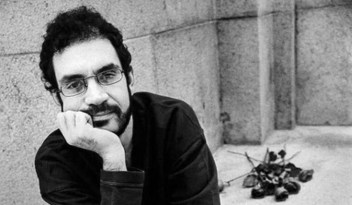 Renato Russo dies: the voice that wrote for eighties Brazilian youth