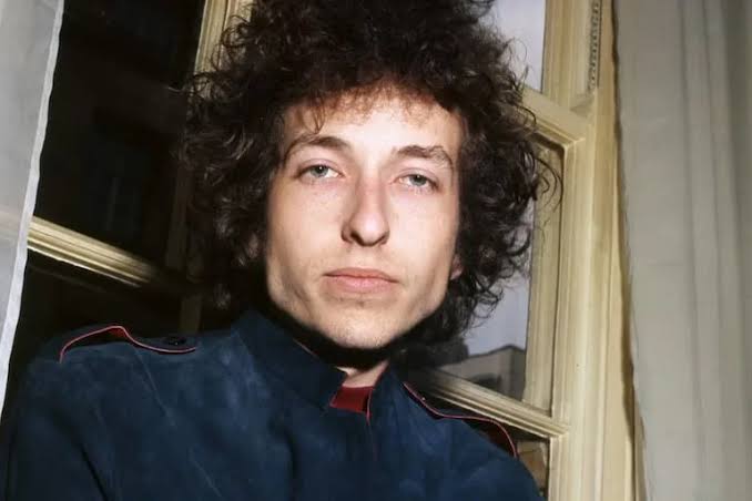 Electric Dylan at Forest Hills: the tour of boos marches on