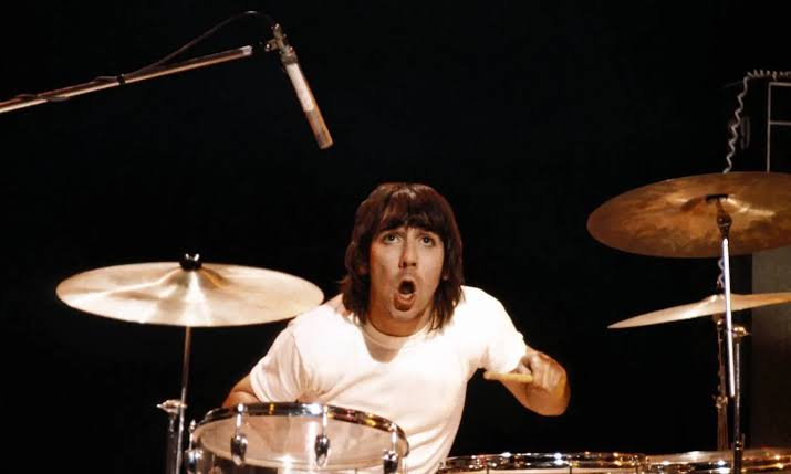 Keith Moon dies, the drummer who played like the world was ending