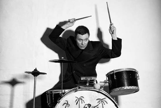 Thomas Wydler is born, the Swiss drummer who decides which hit not to play