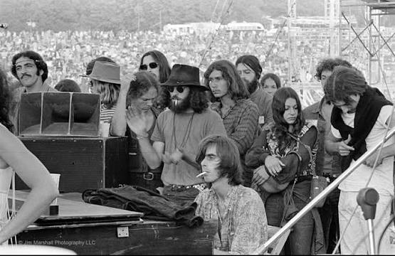 Nicky Hopkins dies, the pianist on everybody's records and nobody's sleeve