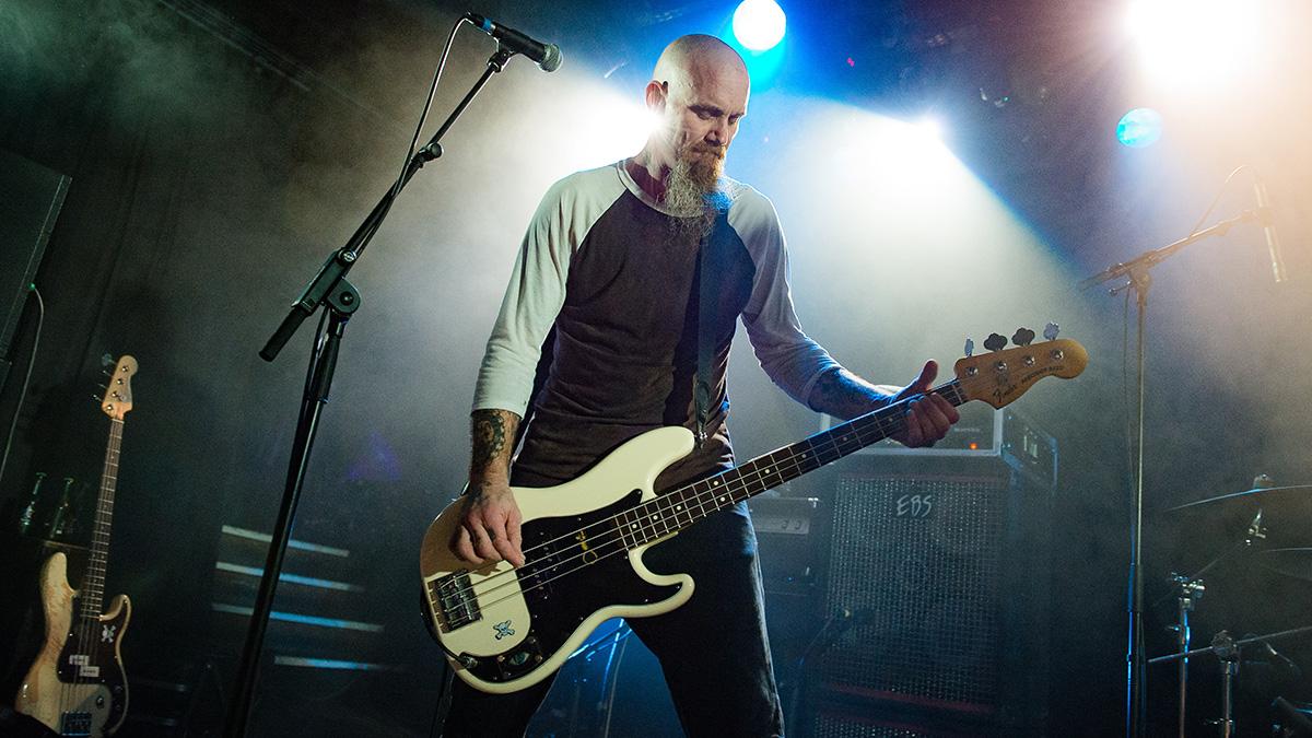 Nick Oliveri is born, the bass that howled in Kyuss and Queens of the Stone Age