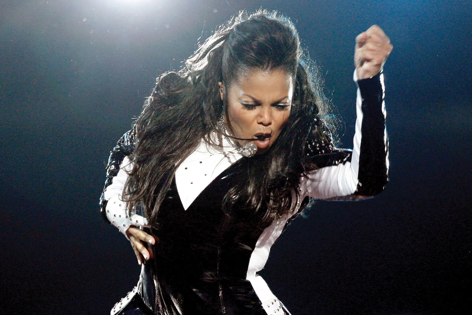 'Doesn't Really Matter' at the top: Janet Jackson takes her tenth number one
